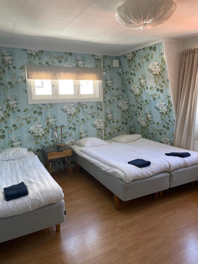 Smögen Pensionat Bryggan מראה חיצוני תמונה
