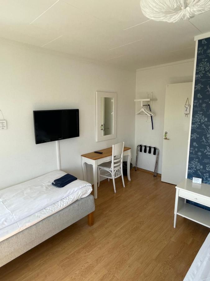 Smögen Pensionat Bryggan מראה חיצוני תמונה